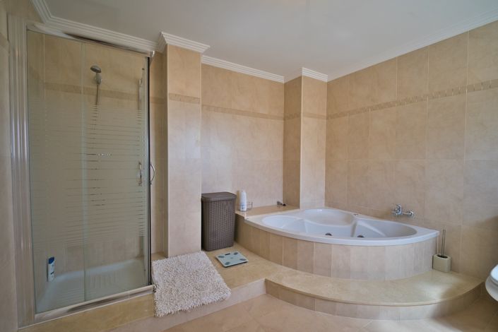 Image No.27-4 Bed Villa for sale