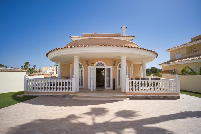 Image No.41-4 Bed Villa for sale