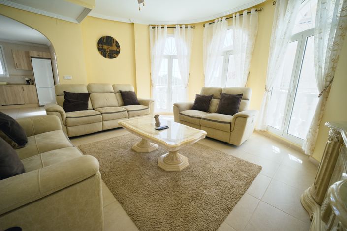 Image No.6-4 Bed Villa for sale