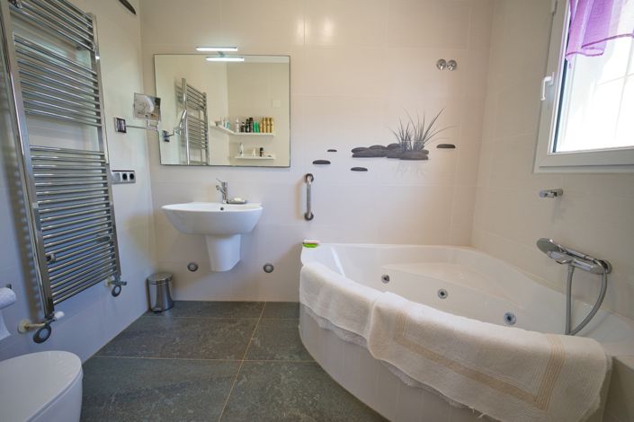 Image No.20-4 Bed Villa for sale