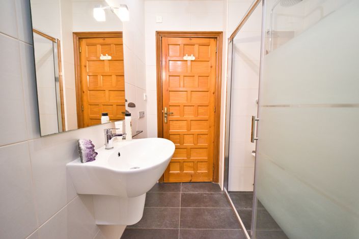 Image No.22-4 Bed Villa for sale