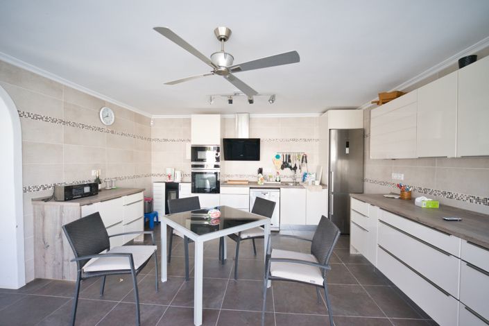 Image No.31-4 Bed Villa for sale