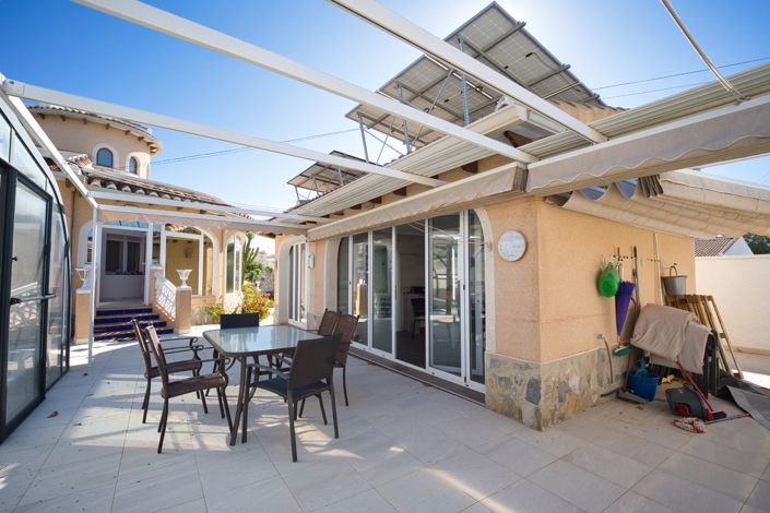 Image No.34-4 Bed Villa for sale