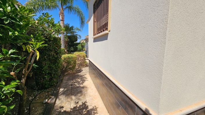 Image No.23-4 Bed Villa for sale