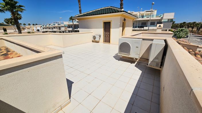 Image No.27-4 Bed Villa for sale