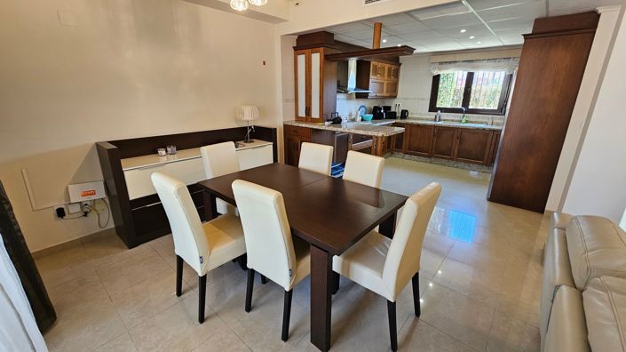 Image No.32-4 Bed Villa for sale