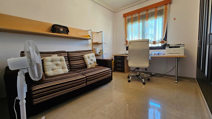 Image No.40-4 Bed Villa for sale