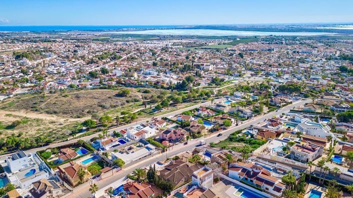 Image No.41-4 Bed Villa for sale