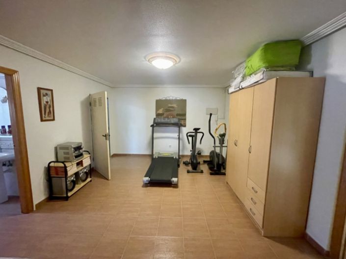 Image No.18-4 Bed Villa for sale