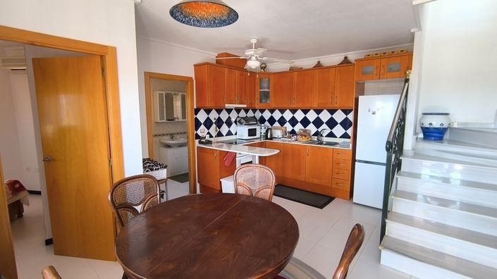 Image No.7-3 Bed Townhouse for sale