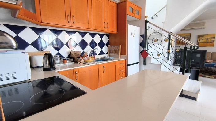 Image No.9-3 Bed Townhouse for sale