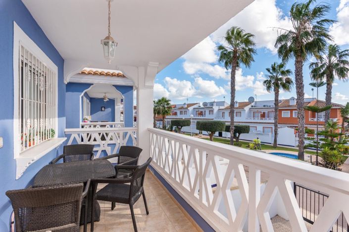 Image No.24-4 Bed House for sale