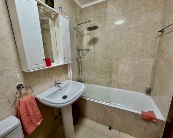 Image No.11-2 Bed Apartment for sale