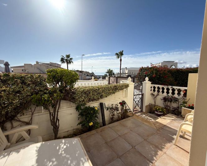 Image No.17-3 Bed Townhouse for sale