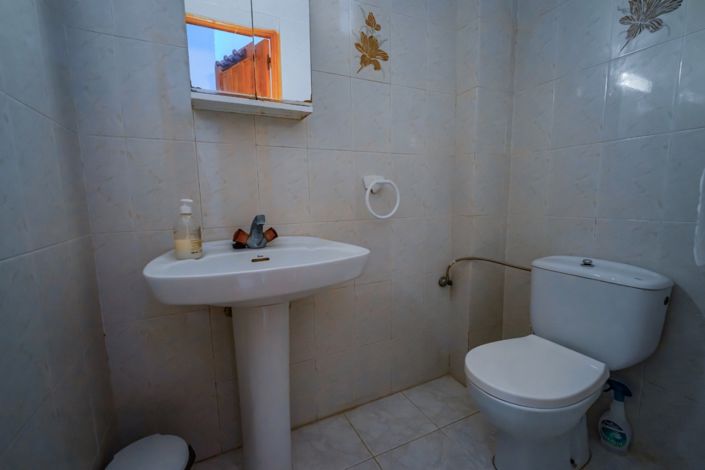 Image No.13-3 Bed Townhouse for sale