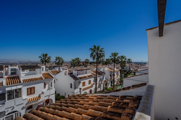 Image No.22-3 Bed Townhouse for sale