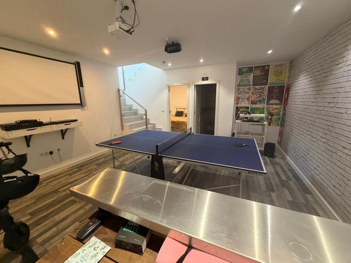 Image No.12-4 Bed House for sale