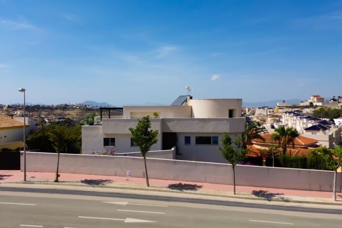 Image No.27-4 Bed Villa for sale