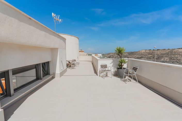 Image No.31-4 Bed Villa for sale