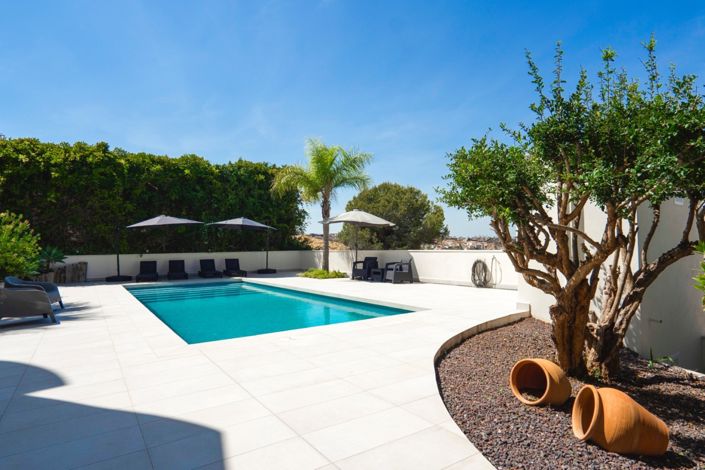 Image No.38-4 Bed Villa for sale