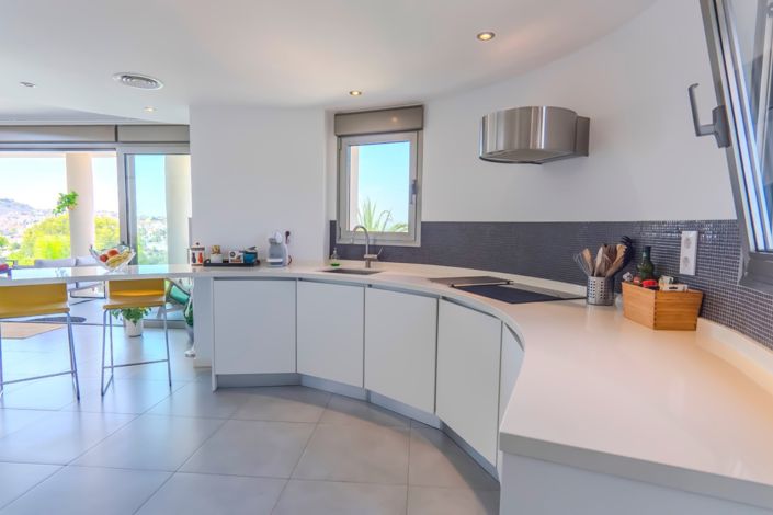 Image No.8-4 Bed Villa for sale