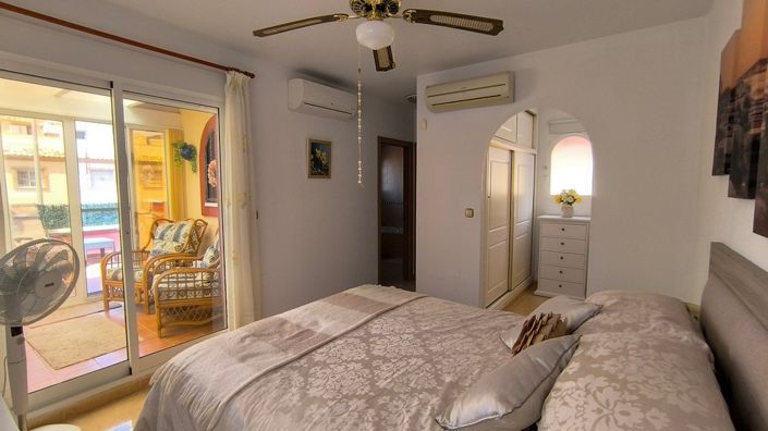 Image No.14-3 Bed House for sale