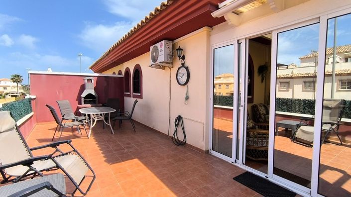 Image No.27-3 Bed House for sale