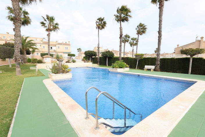 Image No.2-2 Bed House for sale