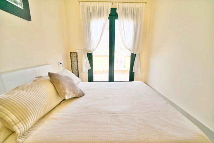 Image No.19-2 Bed Apartment for sale