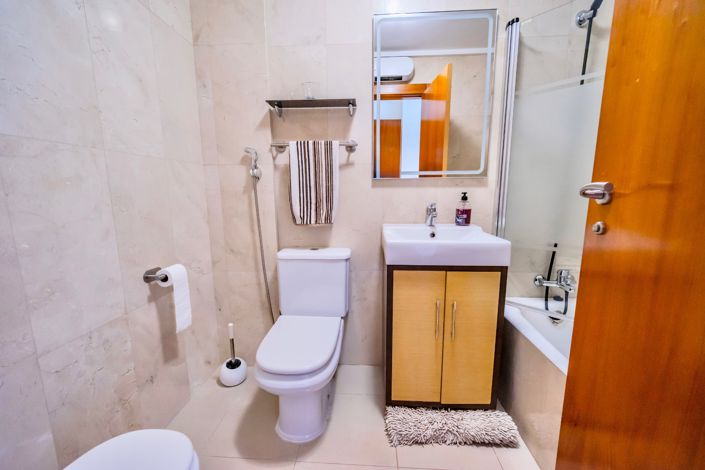Image No.21-2 Bed Apartment for sale