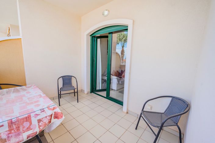 Image No.34-2 Bed Apartment for sale