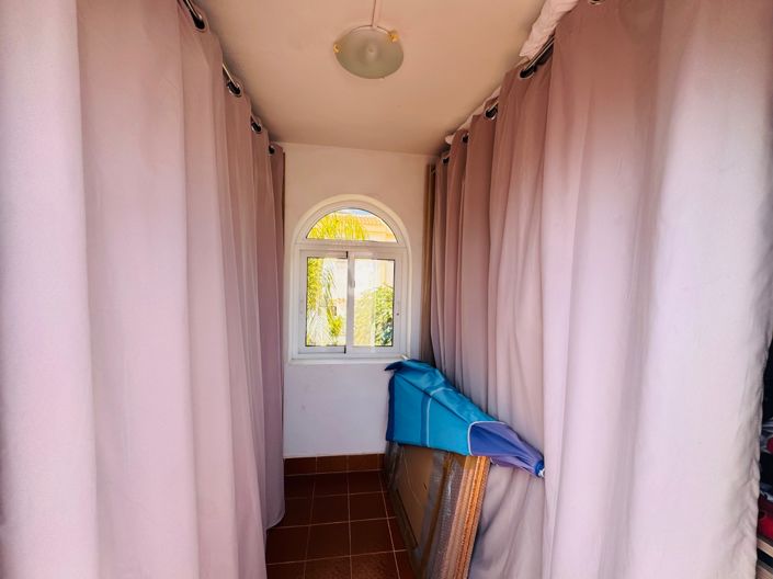 Image No.23-2 Bed House for sale