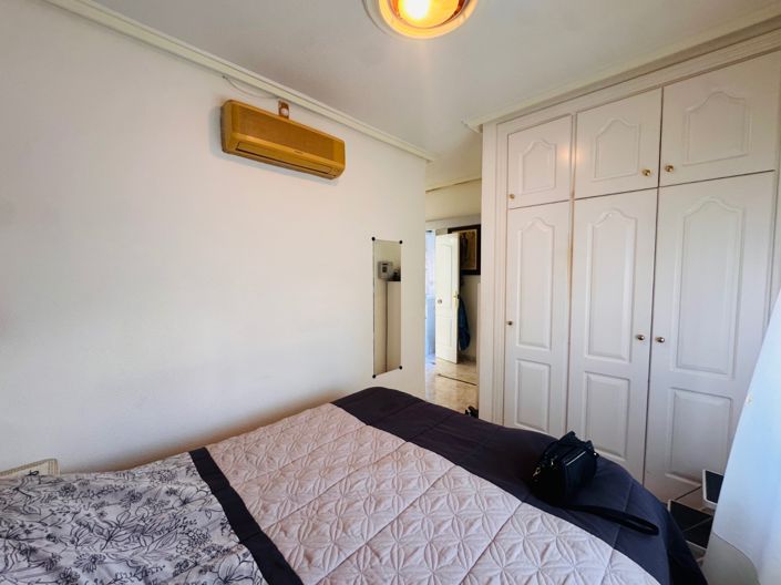 Image No.27-2 Bed House for sale