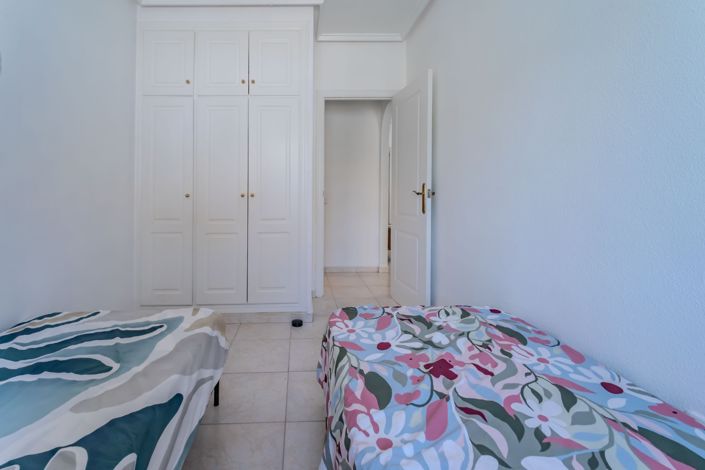 Image No.16-2 Bed Bungalow for sale