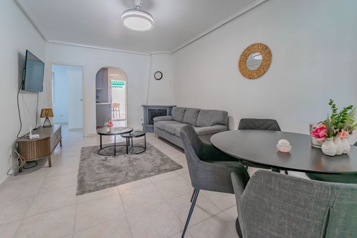 Image No.8-2 Bed Bungalow for sale