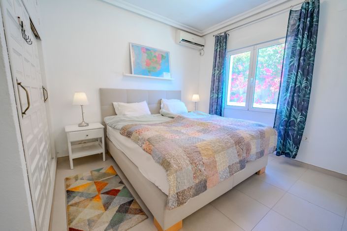 Image No.29-3 Bed Villa for sale