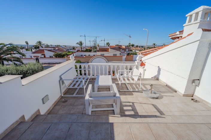 Image No.45-3 Bed Villa for sale