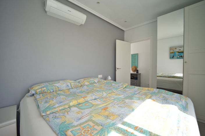 Image No.12-5 Bed Villa for sale