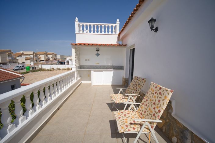 Image No.49-5 Bed Villa for sale