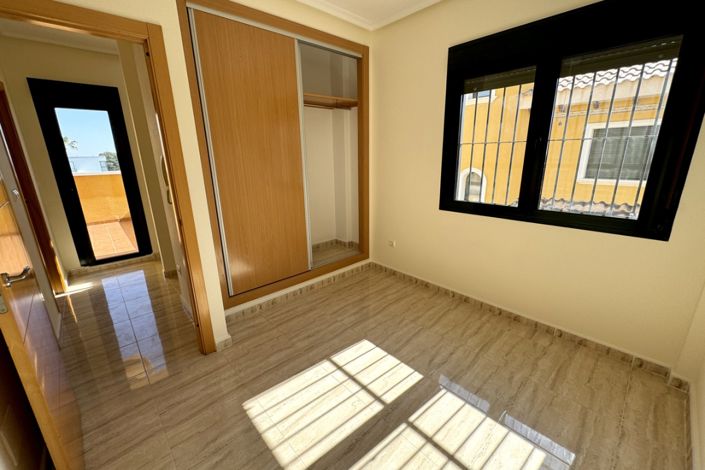 Image No.14-3 Bed Villa for sale