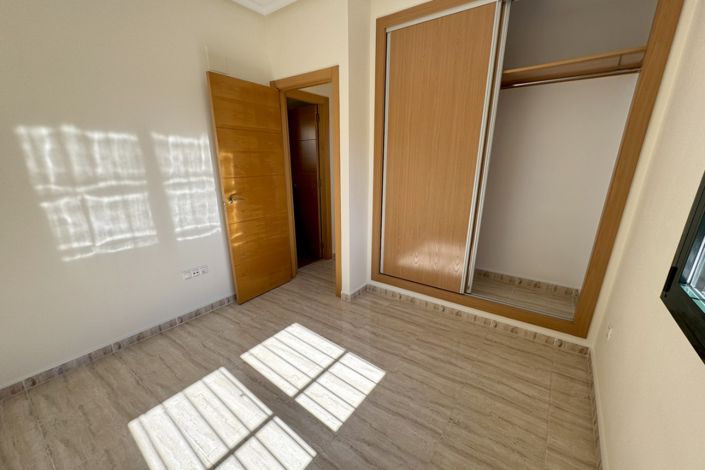 Image No.16-3 Bed Villa for sale