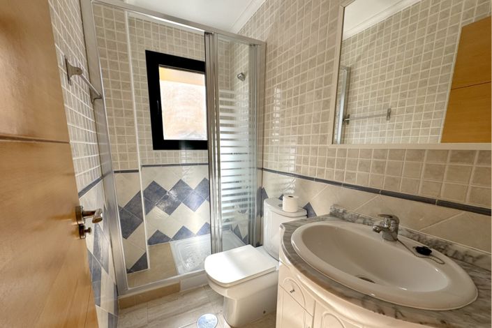 Image No.19-3 Bed Villa for sale