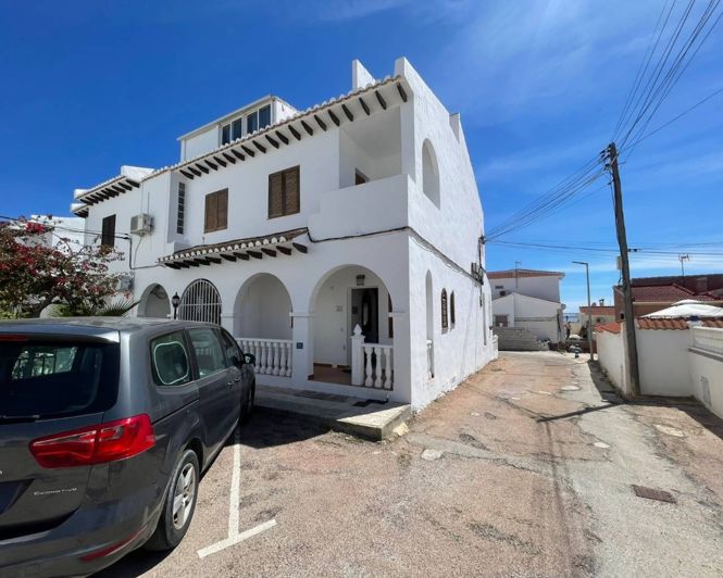 Image No.21-2 Bed Townhouse for sale