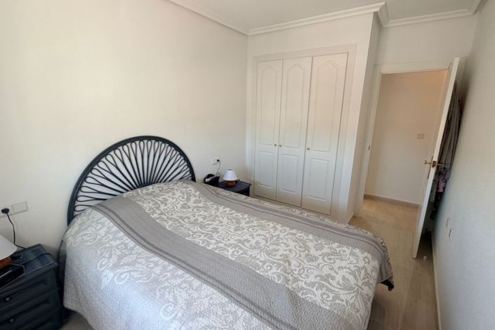 Image No.10-2 Bed Apartment for sale