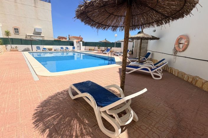 Image No.15-2 Bed Apartment for sale