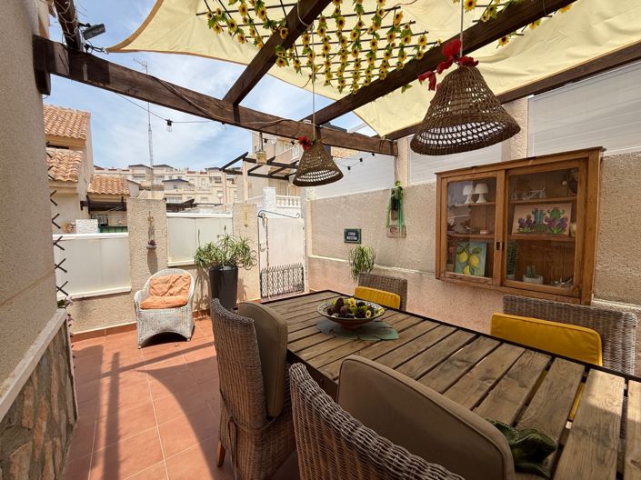 Image No.30-2 Bed Villa for sale