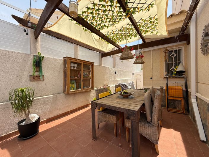 Image No.41-2 Bed Villa for sale