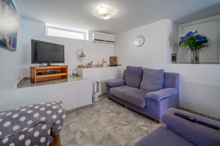 Image No.28-4 Bed Villa for sale