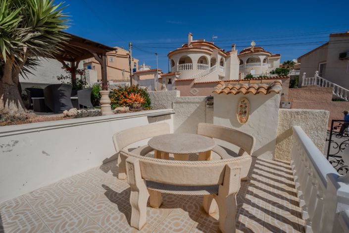 Image No.44-4 Bed Villa for sale