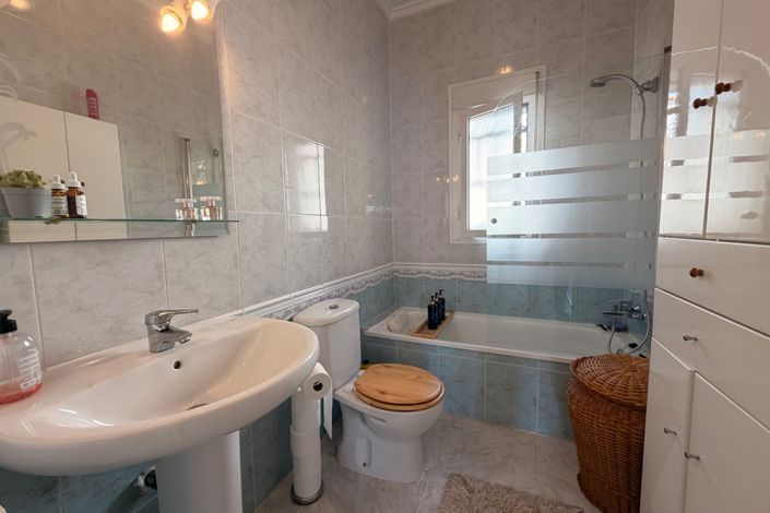 Image No.23-3 Bed Villa for sale